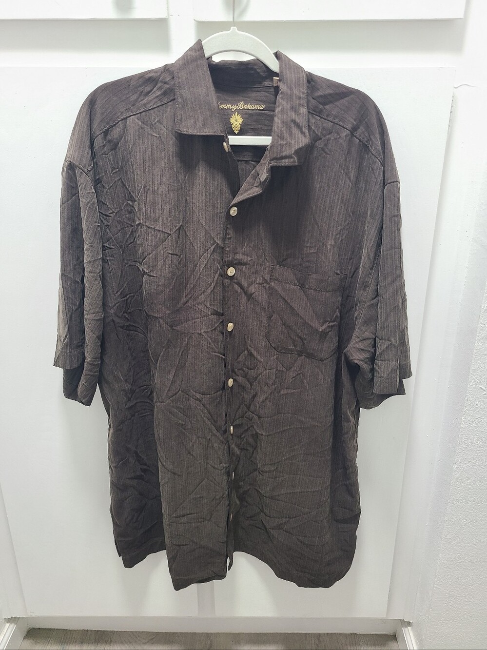 Tommy Bahama Men's XLT 100% Silk Textured Short Sleeve Button Down Camp Shirt